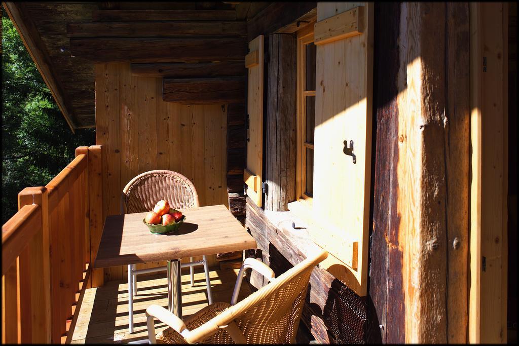 Hotel La Ferme Du Chozal, Chalet De Tradition Отлюс Экстерьер фото